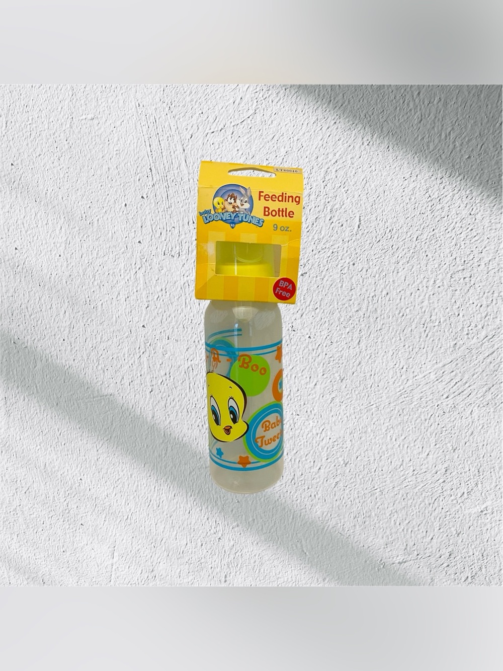 Vintage Looney Tunes Baby 9 Oz Baby Feeding Bottle 2006 Tweety Bird